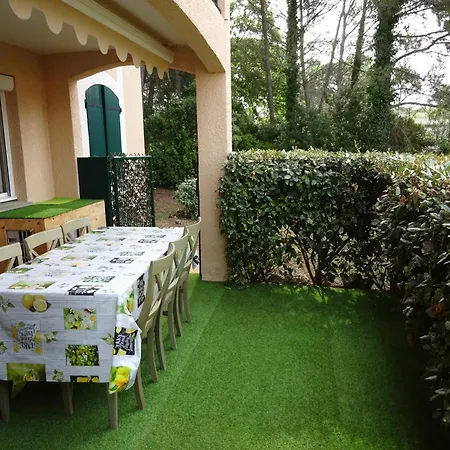 Domaine De Valescure T3 Rez De Jardin Apartamento *